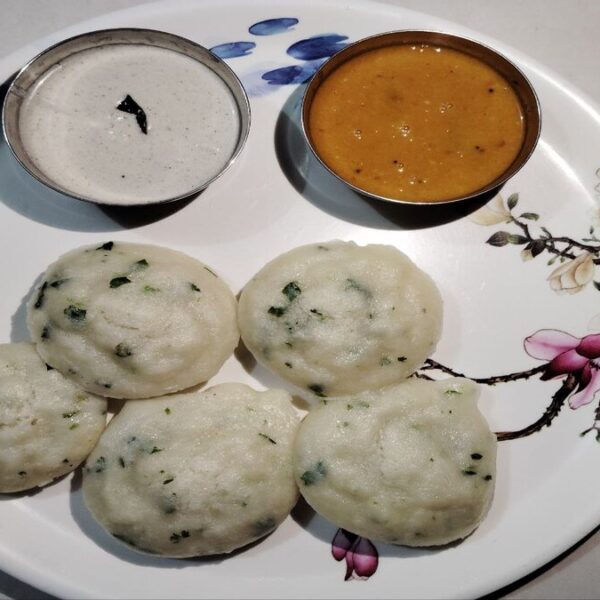Rawa / Sooji Idli | रवा इडली | Instant Idli recipe | Breakfast recipe 
